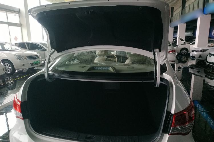 Used Dongfeng Junfeng E11K 2021 60.43 kWh Battery-Swap Version Trunk