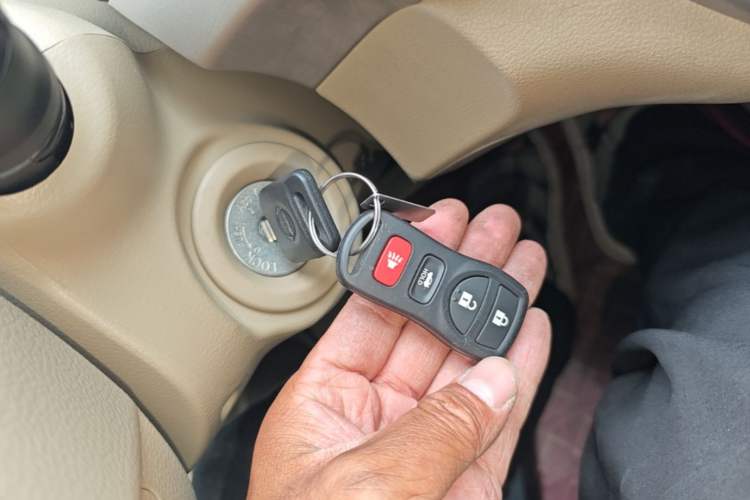 Used Dongfeng Junfeng E11K 2021 60.43 kWh Battery-Swap Version Vehicle Key
