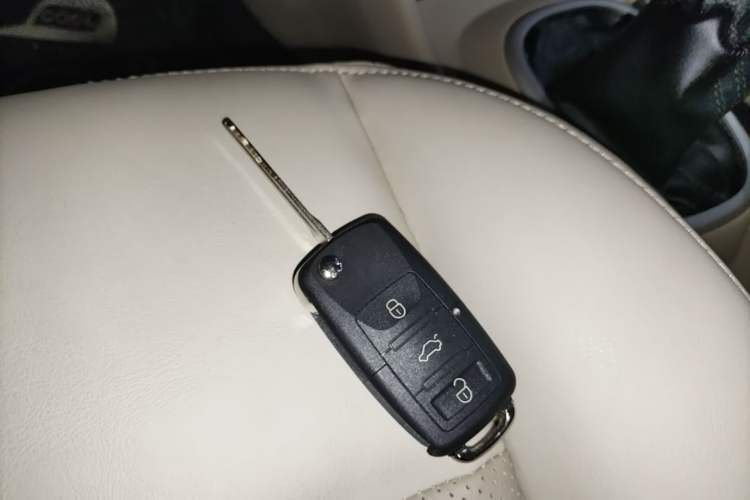 Used Dongfeng Junfeng E11K 2021 60.43 kWh Battery-Swap Version Vehicle Key