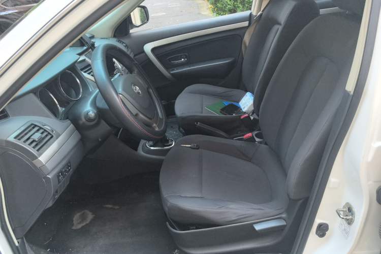 Used Dongfeng Junfeng E17 2018 Standard Model Left Front Seat
