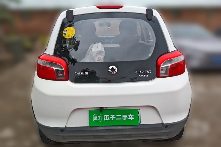Used Dongfeng Junfeng ER30  Rear