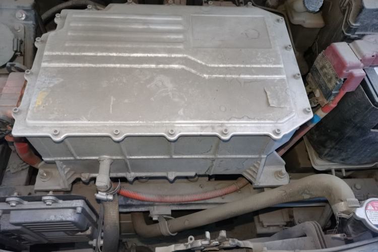 Used Dongfeng Junfeng ER30 2018 Base Model Engine Bay