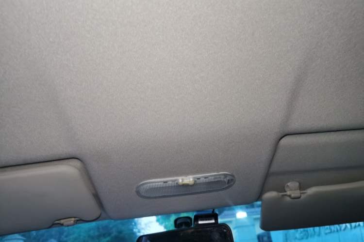 Used Dongfeng Junfeng ER30 2018 Base Model Headliner