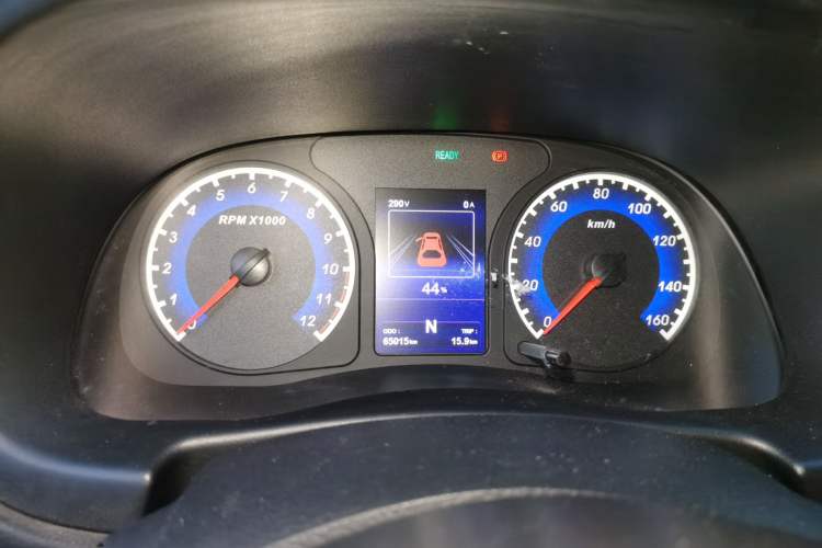 Used Dongfeng Junfeng ER30 2018 Base Model Instrument Cluster