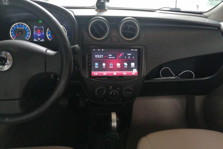 Used Dongfeng Junfeng ER30 2018 Base Model Audio And AC Panel
