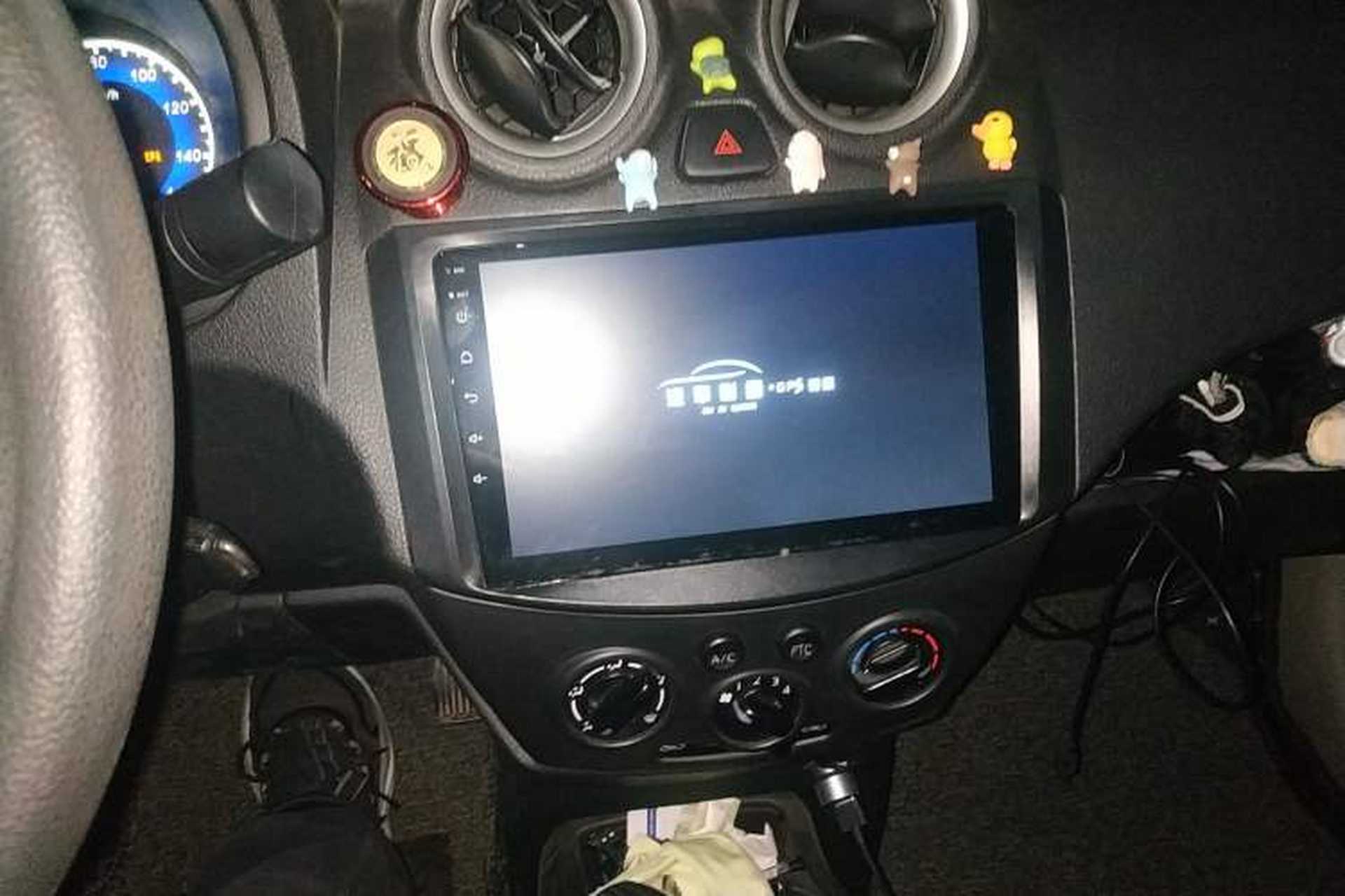 Used Dongfeng Junfeng ER30 2018 Base Model Audio And AC Panel