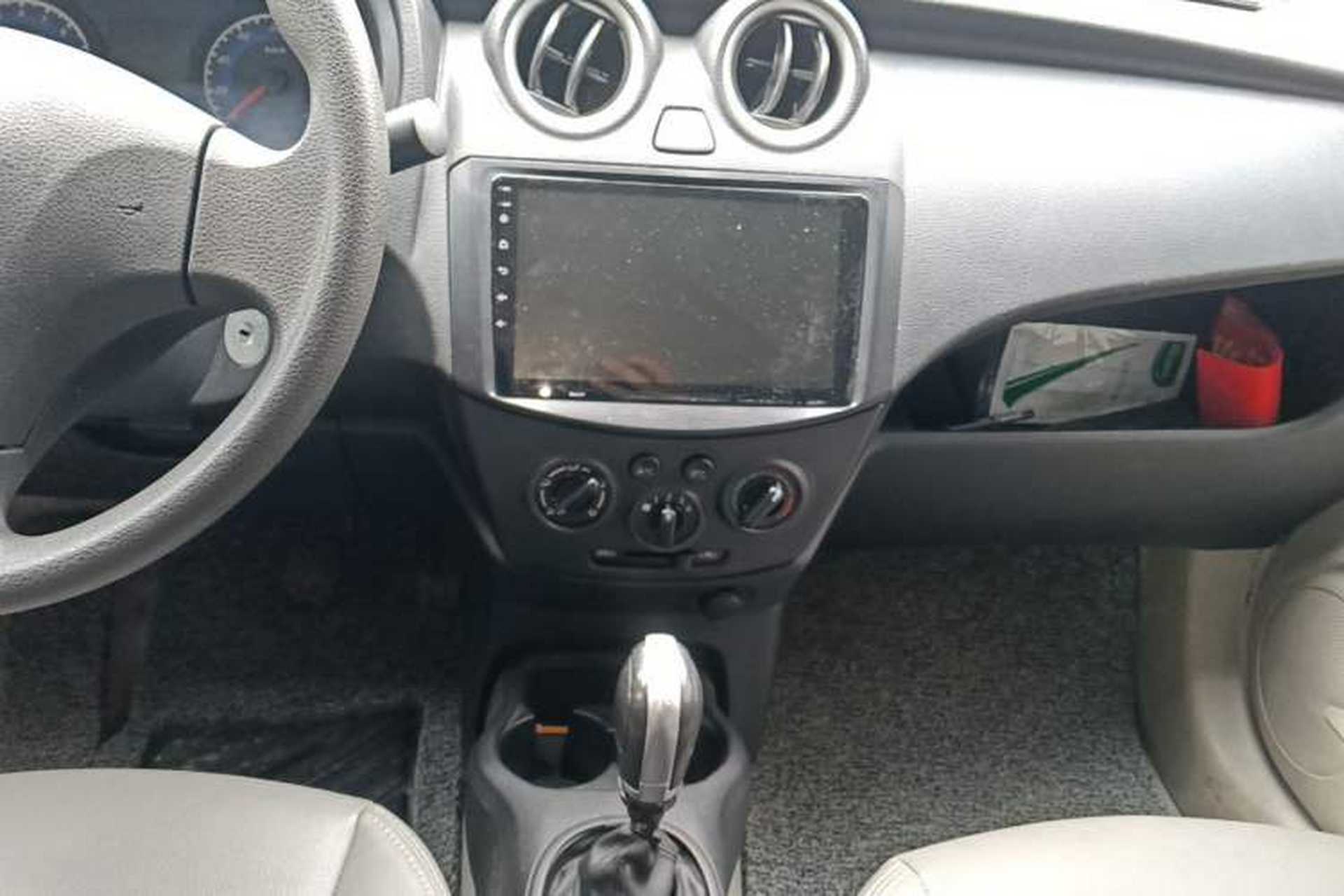 Used Dongfeng Junfeng ER30 2018 Base Model Audio And AC Panel