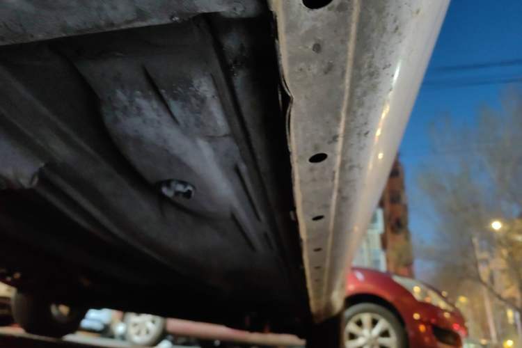 Used Dongfeng Junfeng ER30 2018 Base Model Chassis Front Left