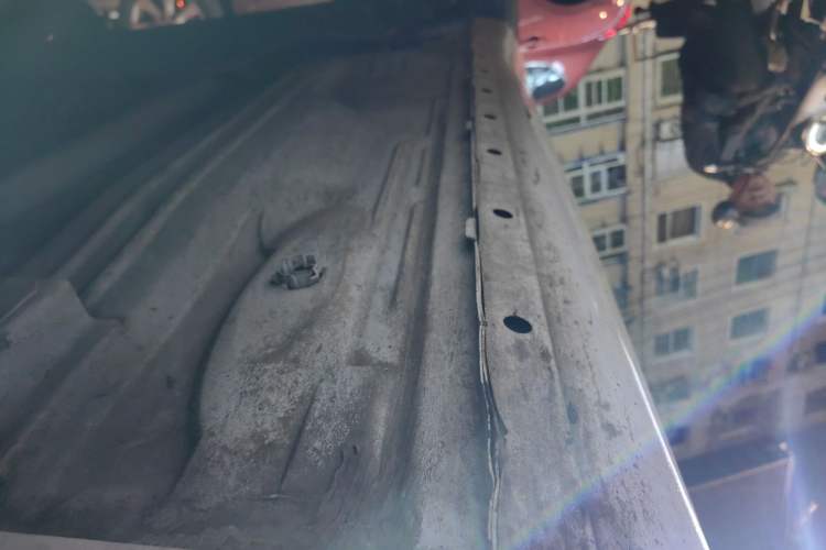 Used Dongfeng Junfeng ER30 2018 Base Model Chassis Front Right