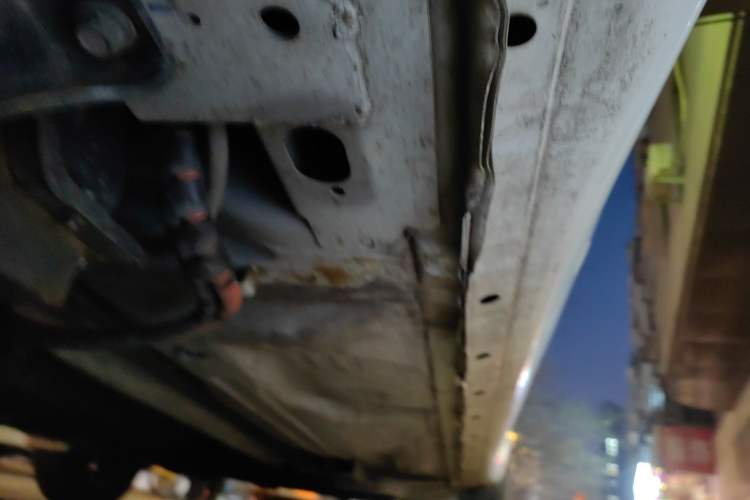Used Dongfeng Junfeng ER30 2018 Base Model Chassis Rear Right