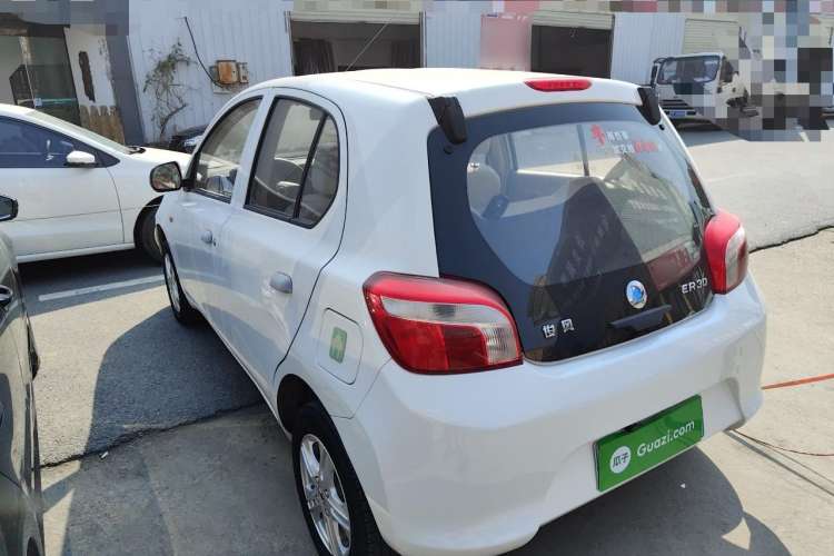 Used Dongfeng Junfeng ER30 2018 Base Model Exterior 5