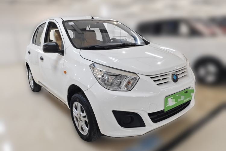 Used Dongfeng Junfeng ER30 2018 Base Model Front Right 45 Deg