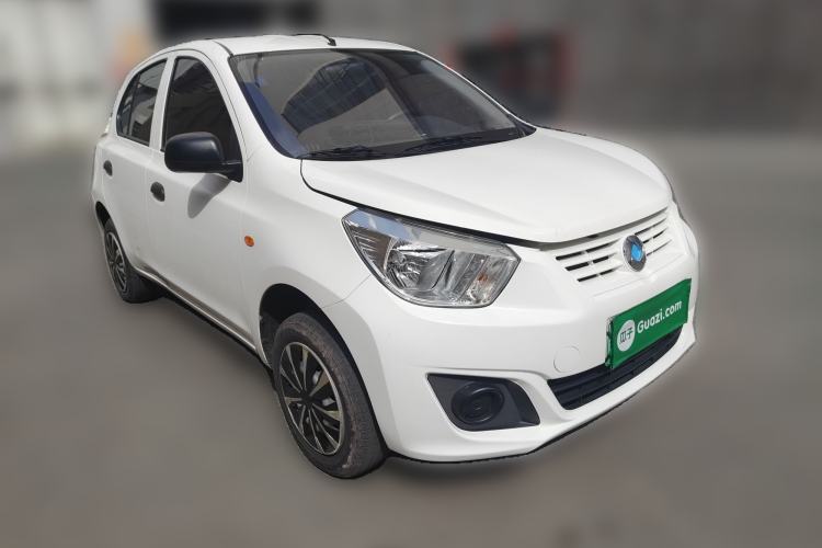 Used Dongfeng Junfeng ER30 2018 Base Model Front Right 45 Deg