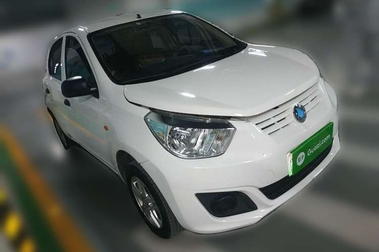 Used Dongfeng Junfeng ER30 2018 Base Model Front Right 45 Deg
