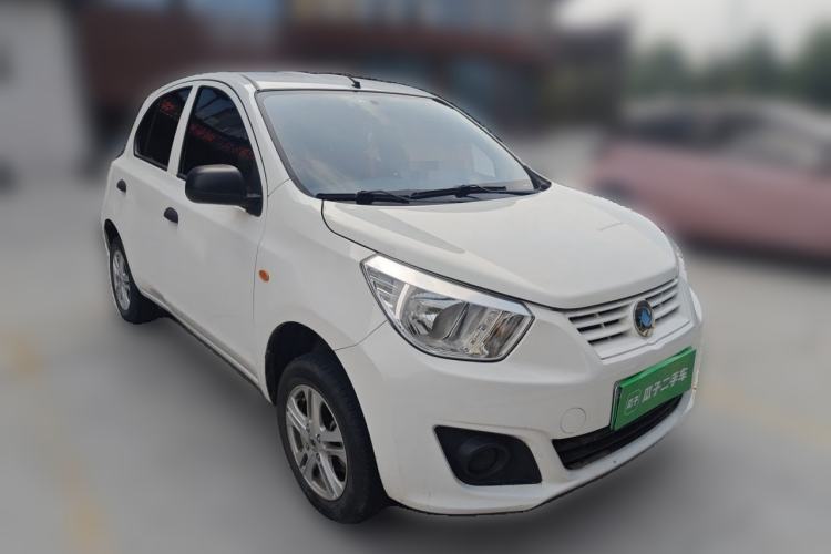Used Dongfeng Junfeng ER30 2018 Base Model Front Right 45 Deg