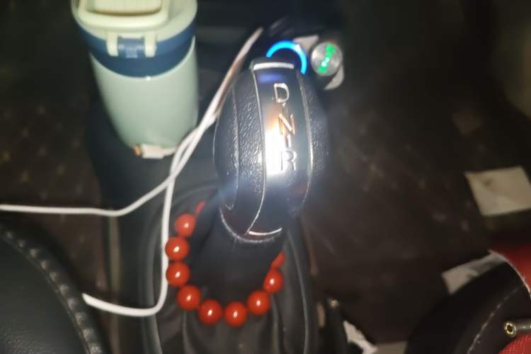 Used Dongfeng Junfeng ER30 2018 Base Model Gear Lever