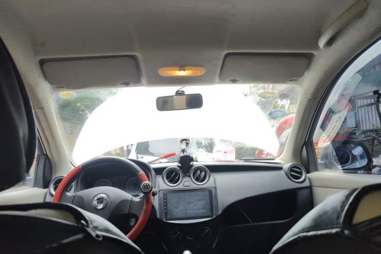 Used Dongfeng Junfeng ER30 2018 Base Model Headliner