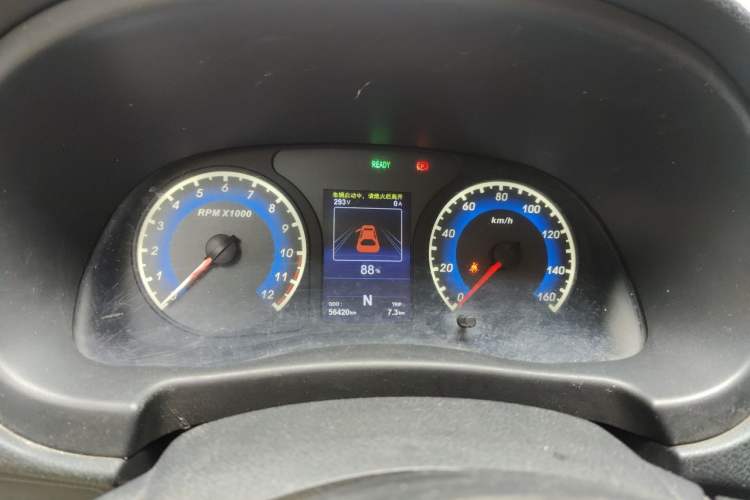 Used Dongfeng Junfeng ER30 2018 Base Model Instrument Cluster