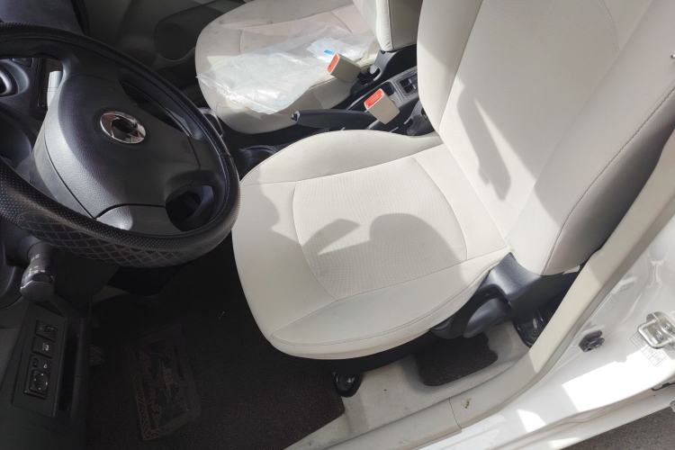 Used Dongfeng Junfeng ER30 2018 Base Model Left Front Seat