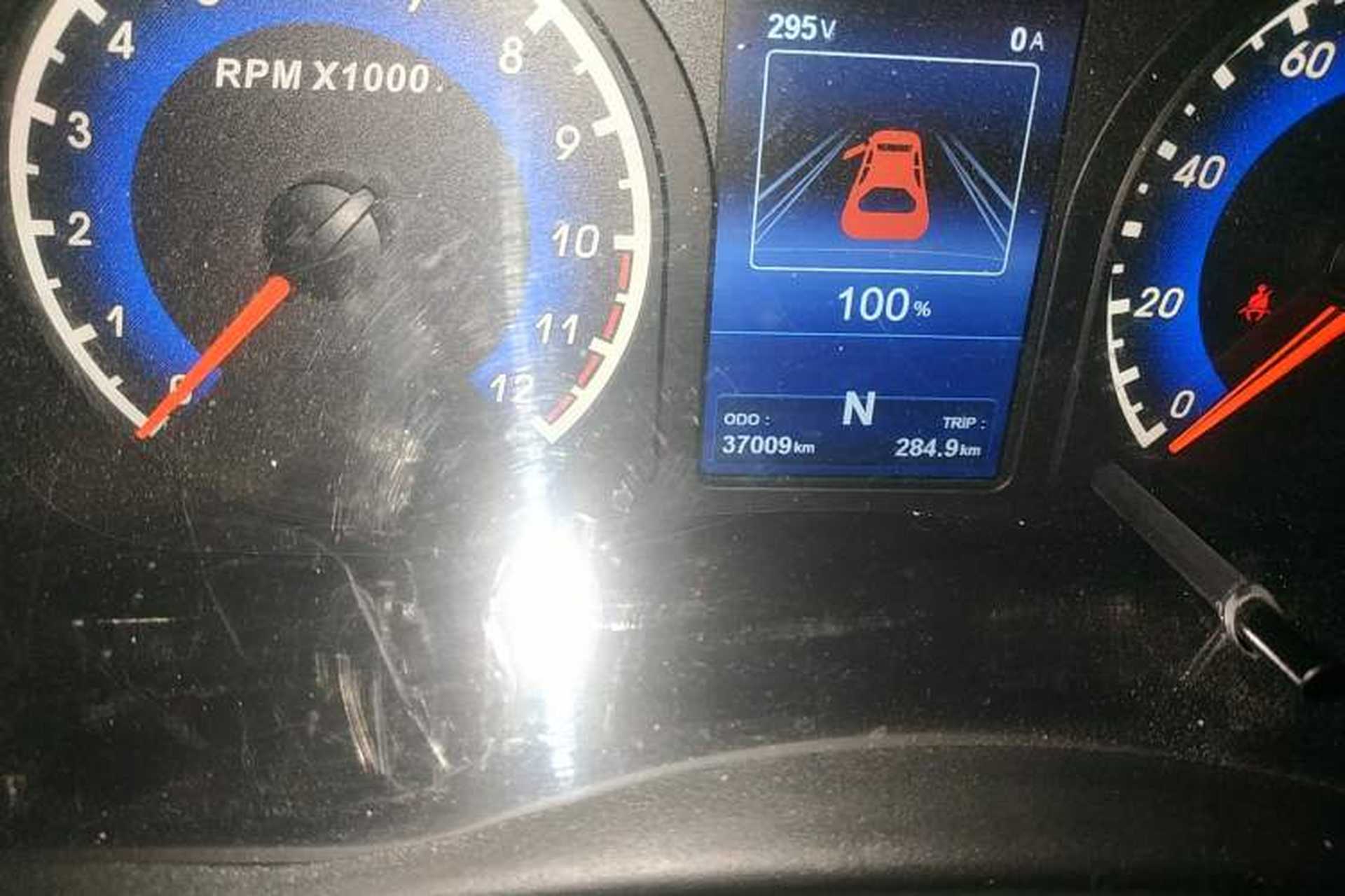 Used Dongfeng Junfeng ER30 2018 Base Model Odometer Close Up