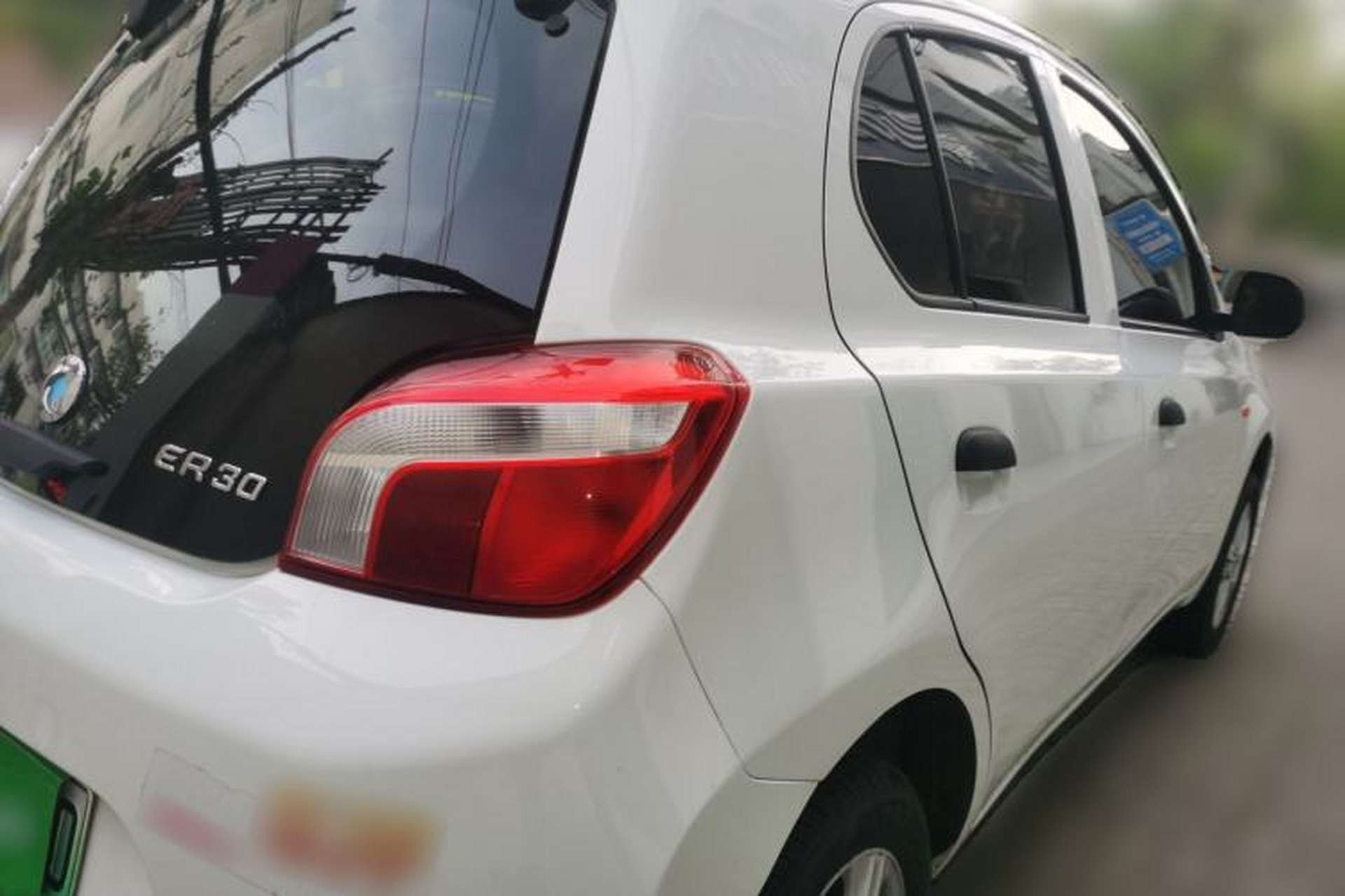 Used Dongfeng Junfeng ER30 2018 Base Model Rear Right 45 Deg