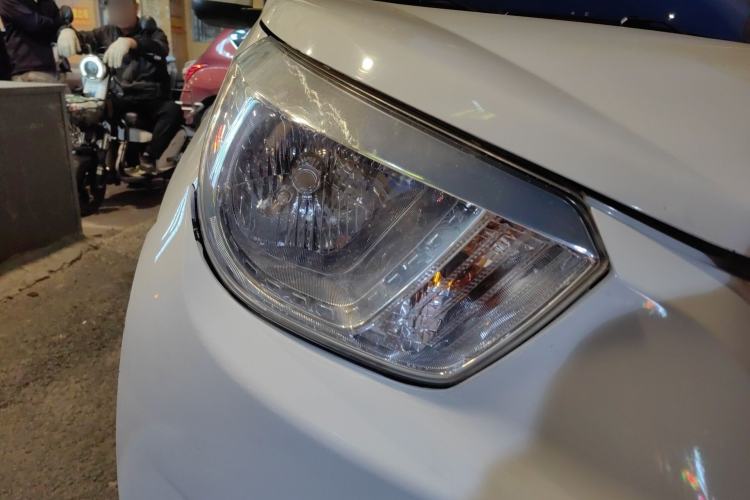 Used Dongfeng Junfeng ER30 2018 Base Model Right Front Headlight