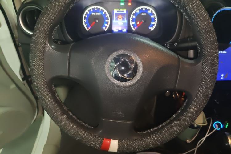 Used Dongfeng Junfeng ER30 2018 Base Model Steering Wheel