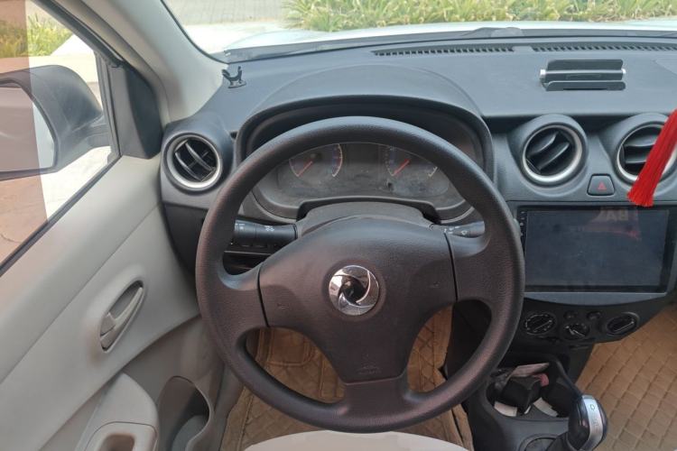 Used Dongfeng Junfeng ER30 2018 Base Model Steering Wheel
