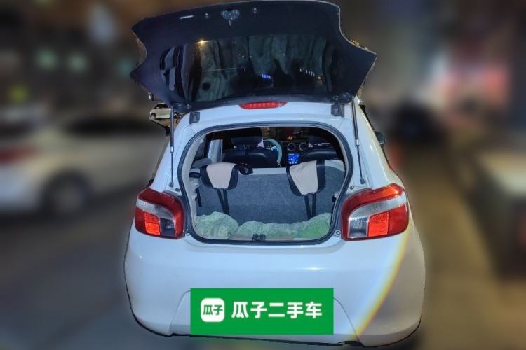 Used Dongfeng Junfeng ER30 2018 Base Model Trunk