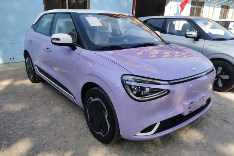 Used Dongfeng NAMMI 01 2024 New Edition 330 Plus Smart+ Front Right 45 Deg