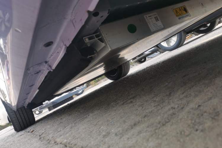 Used Dongfeng NAMMI 01 2024 New Edition 330 Plus Smart+ Left Side Sill