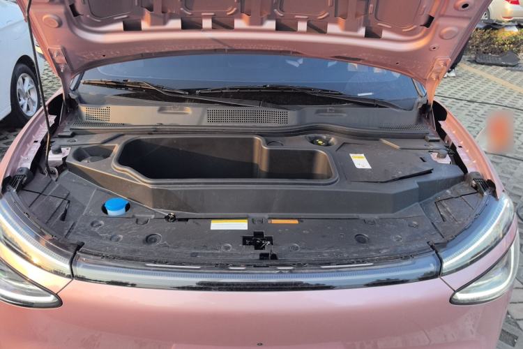 Used Dongfeng NAMMI 01 2024 New Edition 330 Plus Smart+ Engine Bay