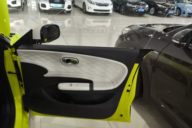 Used Dongfeng NAMMI 01 2024 430 Plus Smart+ Right Front Door Interior