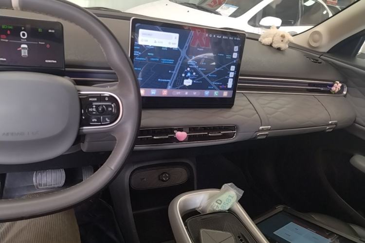 Used Dongfeng NAMMI 01 2024 New Edition 430 Max Smart+ Center Console