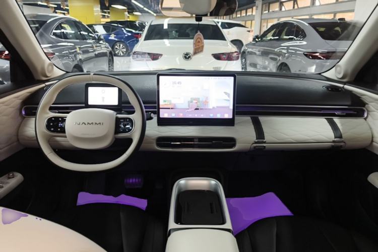 Used Dongfeng NAMMI 01 2024 430 Max Smart+ Center Console