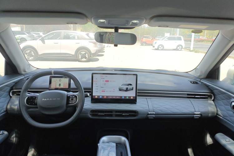Used Dongfeng NAMMI 01 2024 430 Plus Smart+ Center Console