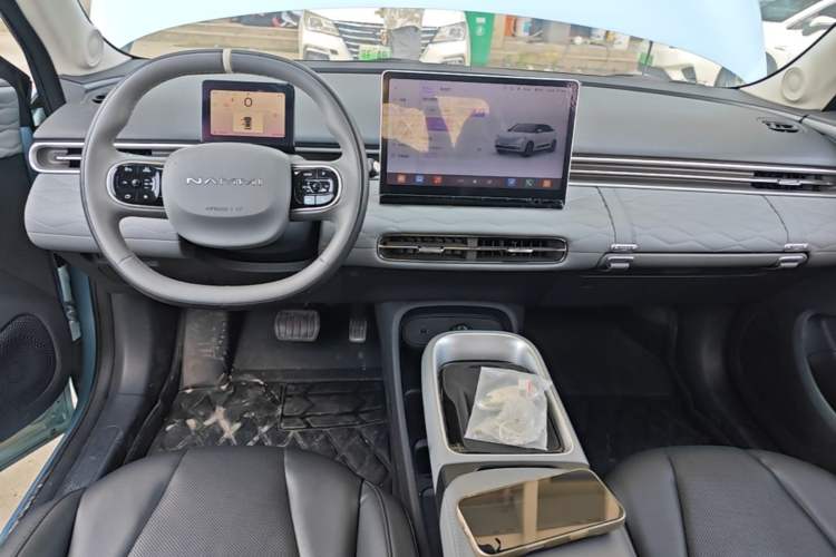 Used Dongfeng NAMMI 01 2024 430 Plus Smart+ Center Console