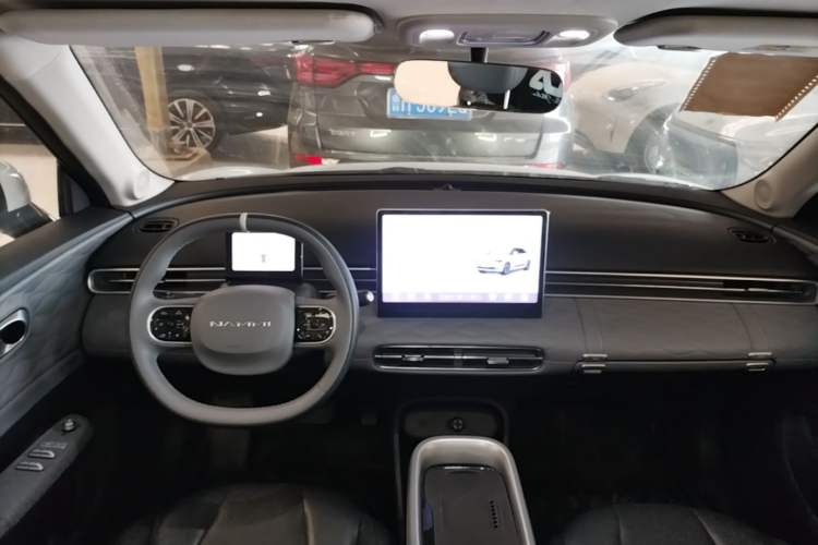 Used Dongfeng NAMMI 01 2024 430 Plus Center Console