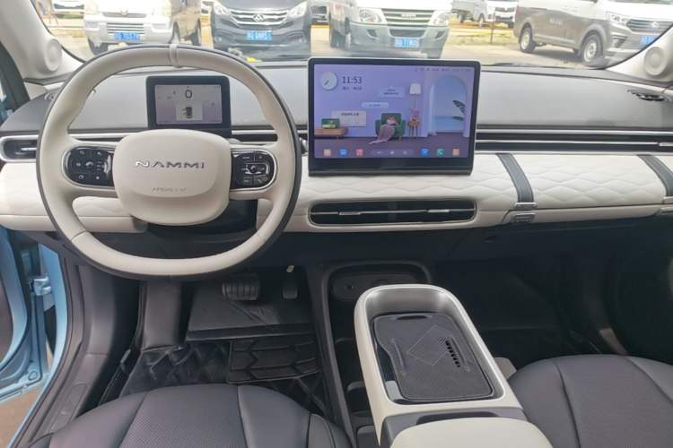 Used Dongfeng NAMMI 01 2024 430 Max Smart+ Center Console