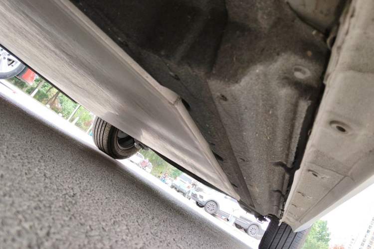 Used Dongfeng NAMMI 01 2024 330 Air Chassis Front Left