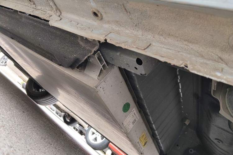Used Dongfeng NAMMI 01 2024 330 Air Chassis Rear Left