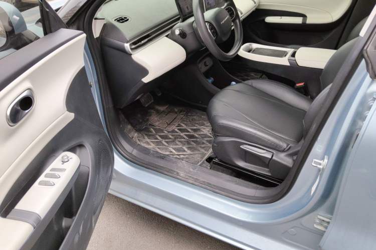 Used Dongfeng NAMMI 01 2024 330 Air Driver Seat
