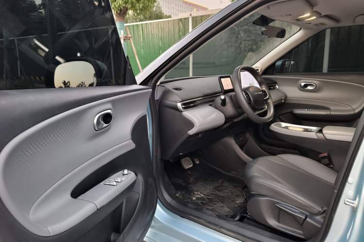 Used Dongfeng NAMMI 01 2024 New Edition 330 Air Driver Seat