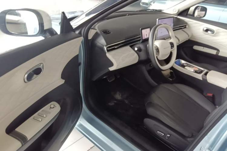 Used Dongfeng NAMMI 01 2024 430 Max Smart+ Driver Seat