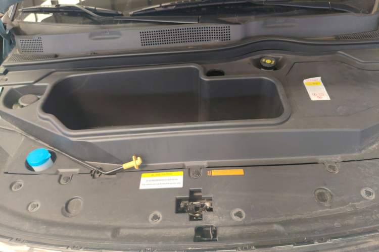 Used Dongfeng NAMMI 01 2024 330 Plus Engine Bay