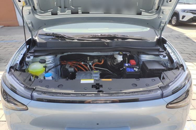 Used Dongfeng NAMMI 01 2024 330 Plus Engine Bay