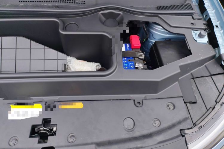 Used Dongfeng NAMMI 01 2024 New Edition 330 Air Engine Bay Left
