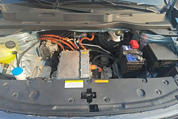 Used Dongfeng NAMMI 01 2024 430 Plus Smart+ Engine Bay