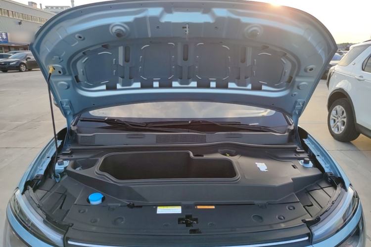 Used Dongfeng NAMMI 01 2024 330 Air Engine Bay
