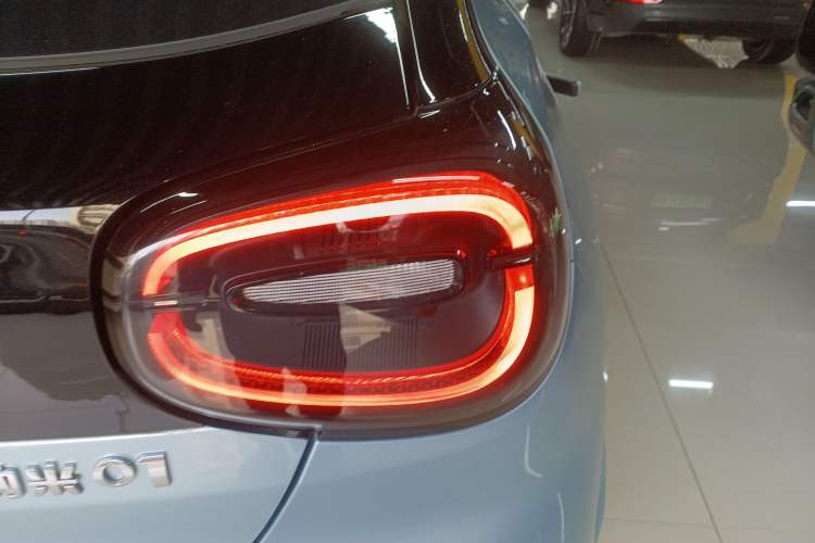 Used Dongfeng NAMMI 01 2024 430 Plus Smart+ Exterior 3